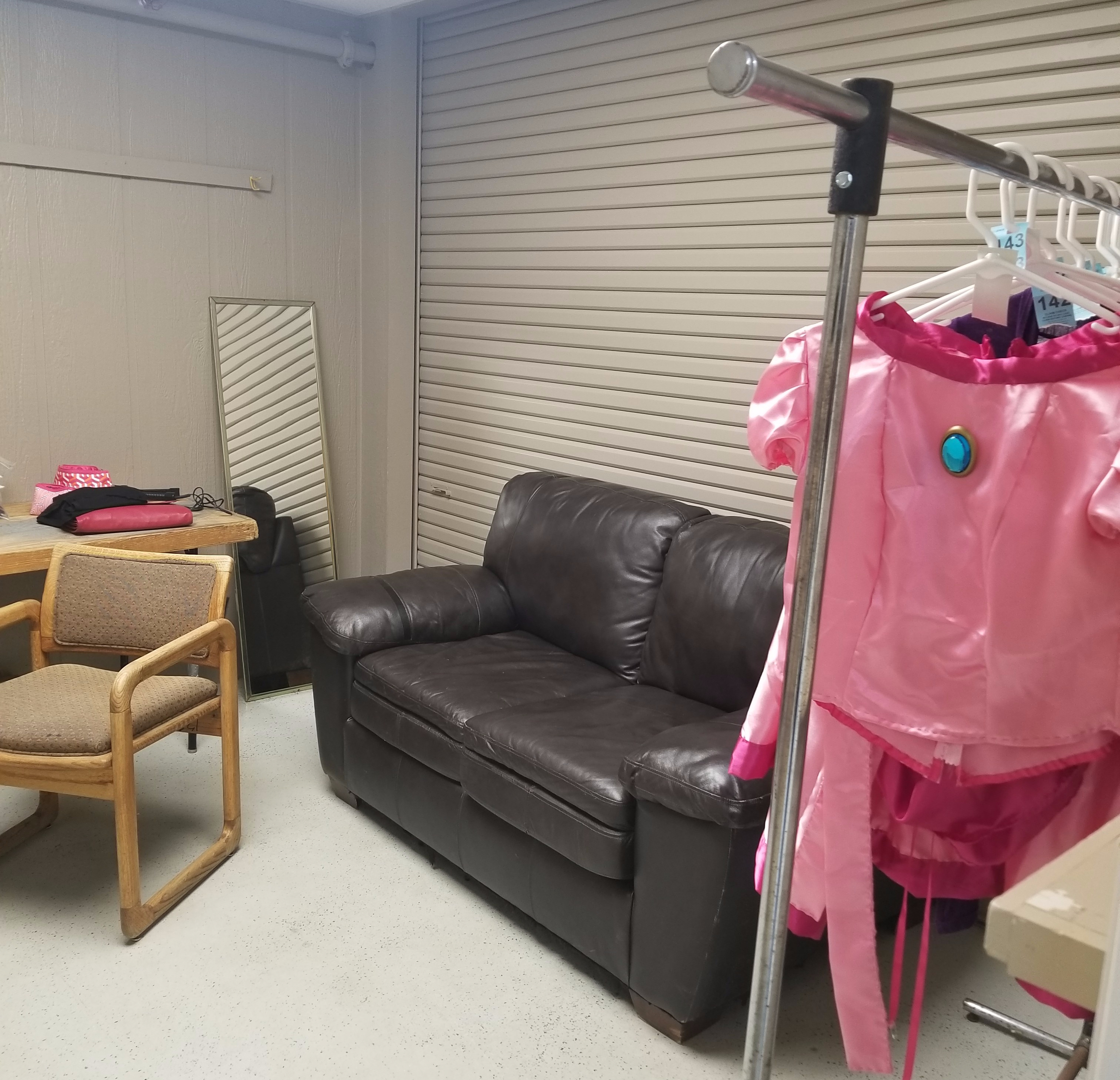 Dressing Room 2